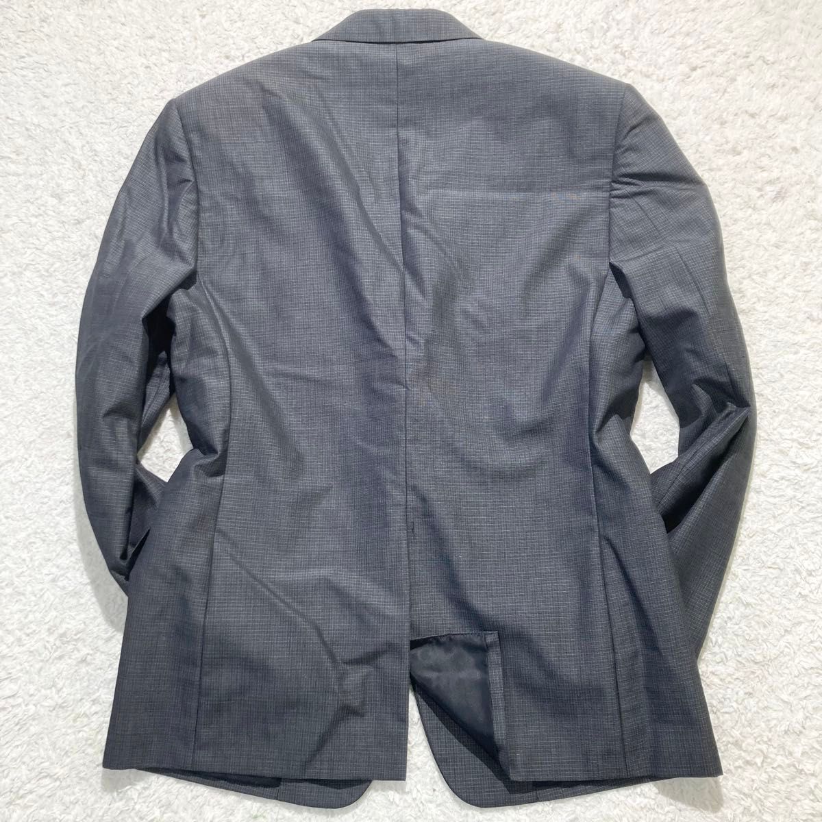 近年モデル 極美品】PRADA スーツ セットアップ ブラック 格子柄 近年モデル 極美品】PRADA スーツ セットアップ ブラック 格子柄