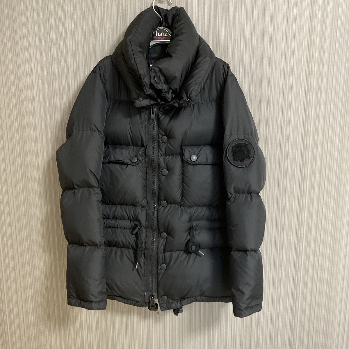 超美品 Onitsuka Tiger オニツカタイガー 肉厚ダウン 黒 コラボ 超美品 Onitsuka Tiger オニツカタイガー 肉厚ダウン 黒 コラボ