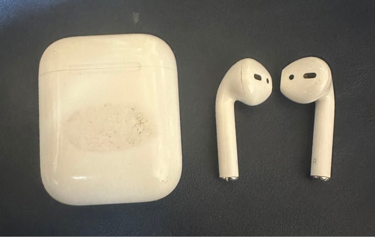Apple AirPods エアーポッズ ワイヤレスイヤホン Bluetooth 初代 Apple AirPods エアーポッズ ワイヤレスイヤホン Bluetooth 初代