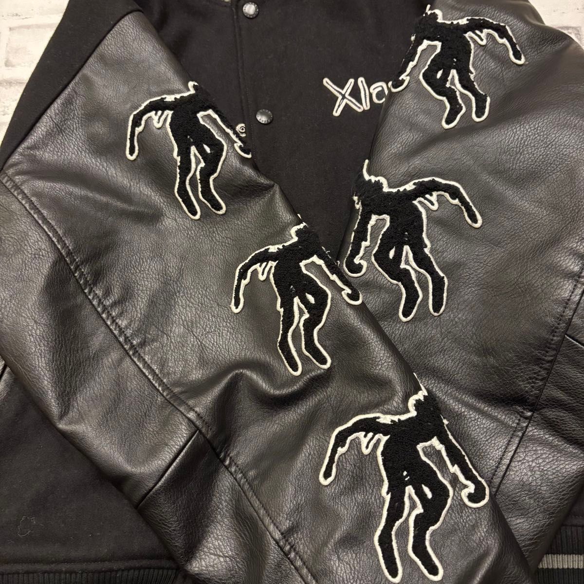 激レア】XLARGE x DEATHNOTE VARSITY JACKET L デスノート 激レア】XLARGE x DEATHNOTE VARSITY JACKET L デスノート