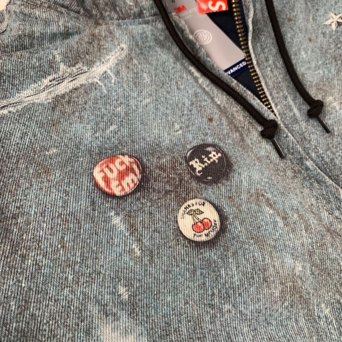 即完品】Supreme HJR Trompe Loeil Hooded Work Jacket|Yahoo 即完品】Supreme HJR Trompe Loeil Hooded Work Jacket|Yahoo