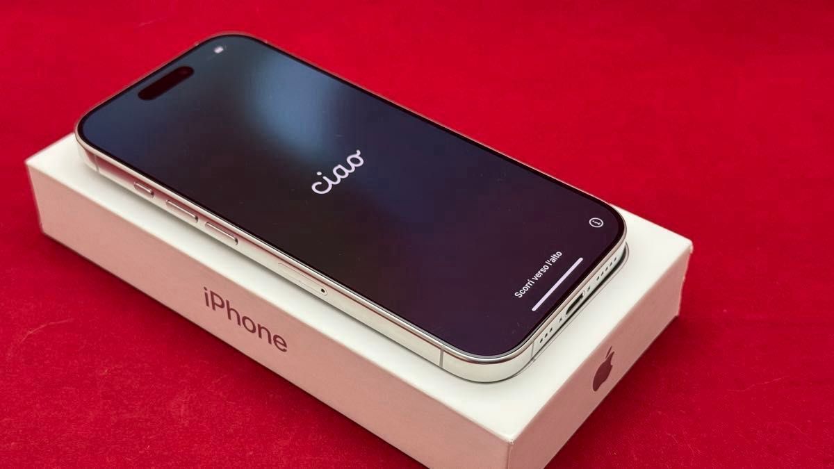 iPhone 16 Pro 256GB(国内版 SIMフリー) ホワイトチタニウム iPhone 16 Pro 256GB(国内版 SIMフリー) ホワイトチタニウム