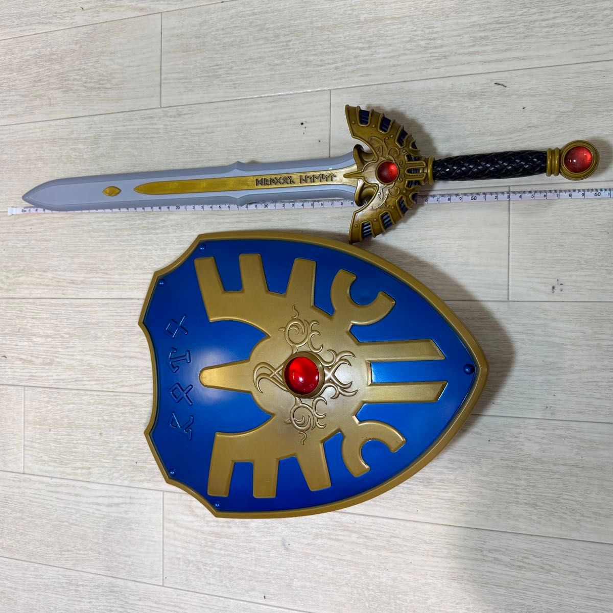 SALE 】ドラクエ ロト 盾 剣 ロトの剣 ロトの盾|Yahoo!フリマ SALE 】ドラクエ ロト 盾 剣 ロトの剣 ロトの盾|Yahoo!フリマ