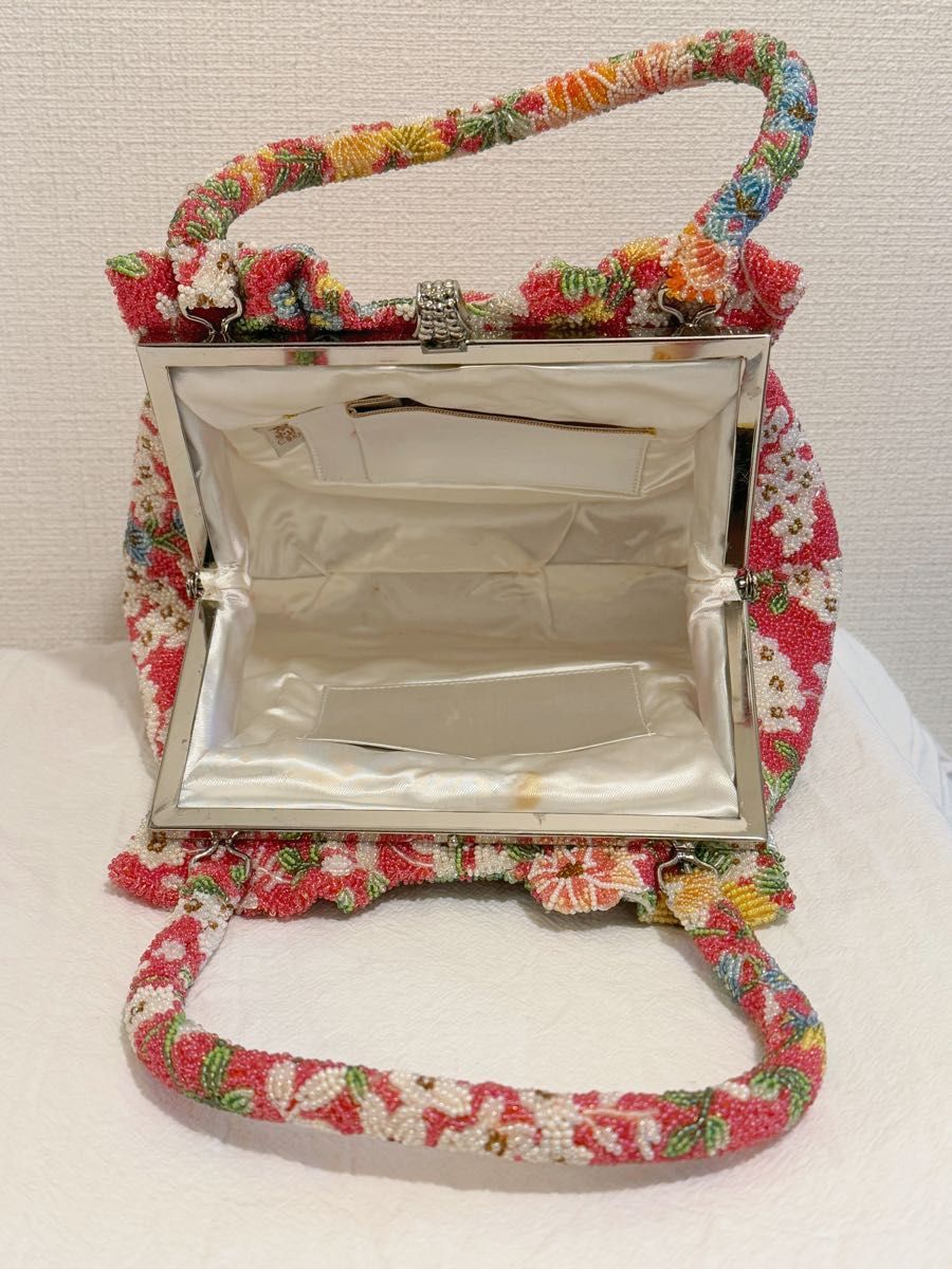 ビーズバッグ 花柄 レトロ ビーズ刺繍 総ビーズバッグ 和装用 ビーズバッグ 花柄 レトロ ビーズ刺繍 総ビーズバッグ 和装用