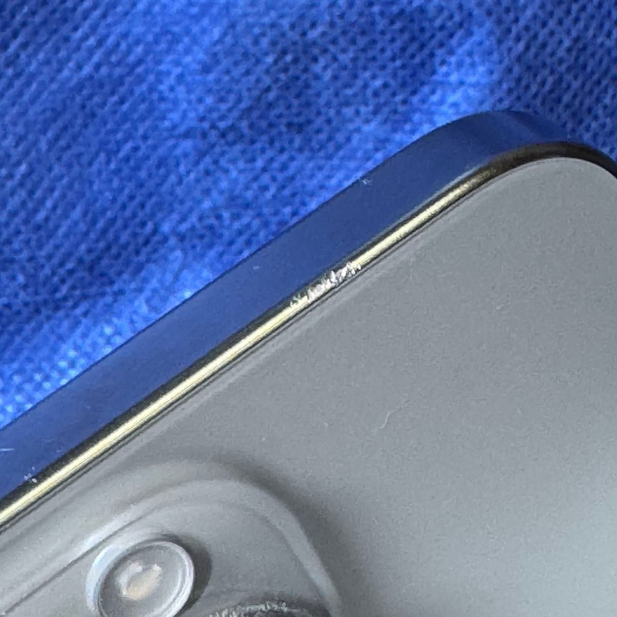 iPhone 15 Pro Max 256GB ナチュラル チタニウム 裏割れあり iPhone 15 Pro Max 256GB ナチュラル チタニウム 裏割れあり