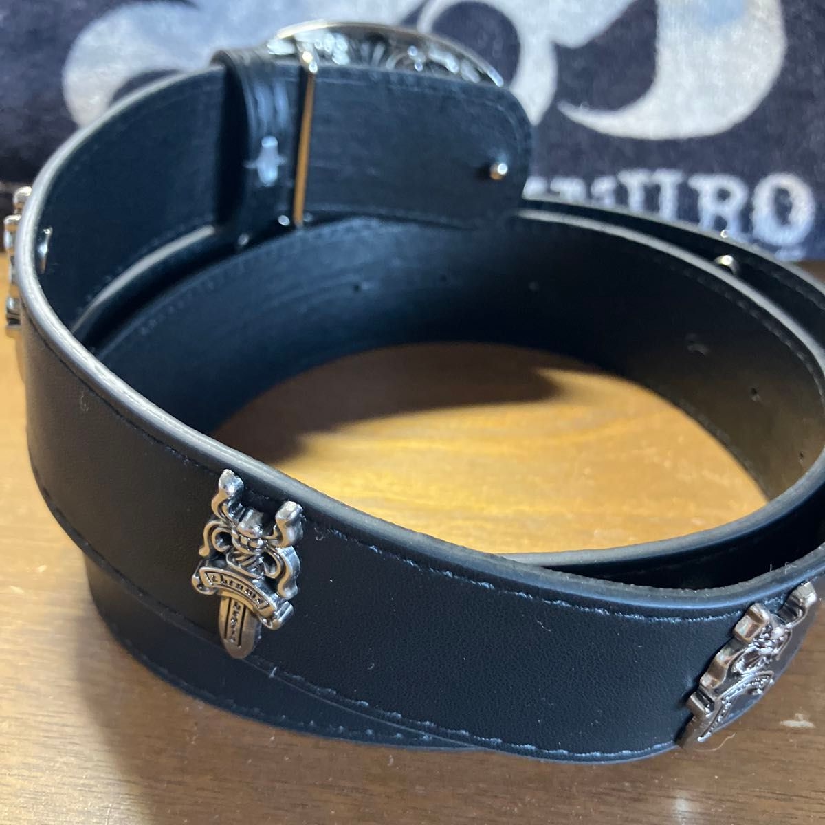 Chrome Hearts 風 レザーベルト クロスバックル シルバー Chrome Hearts 風 レザーベルト クロスバックル シルバー
