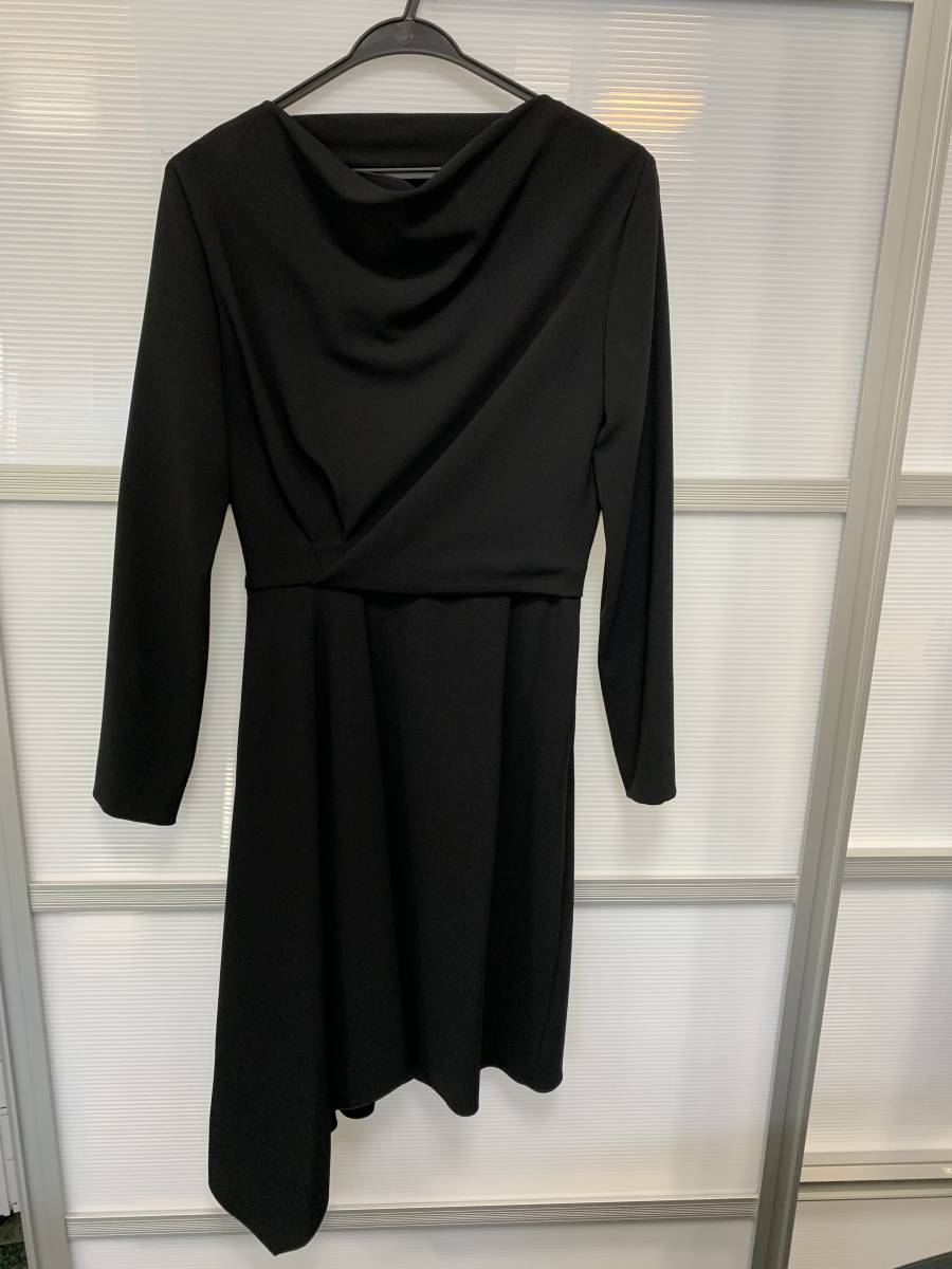 ★新品★Ｍａｘ Ｍａｒａ★ワンピーススーツ