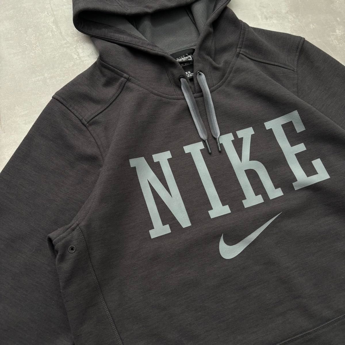 NIKE snowboarding ナイキ スノーボード パーカー ウェア NIKE snowboarding ナイキ スノーボード パーカー ウェア