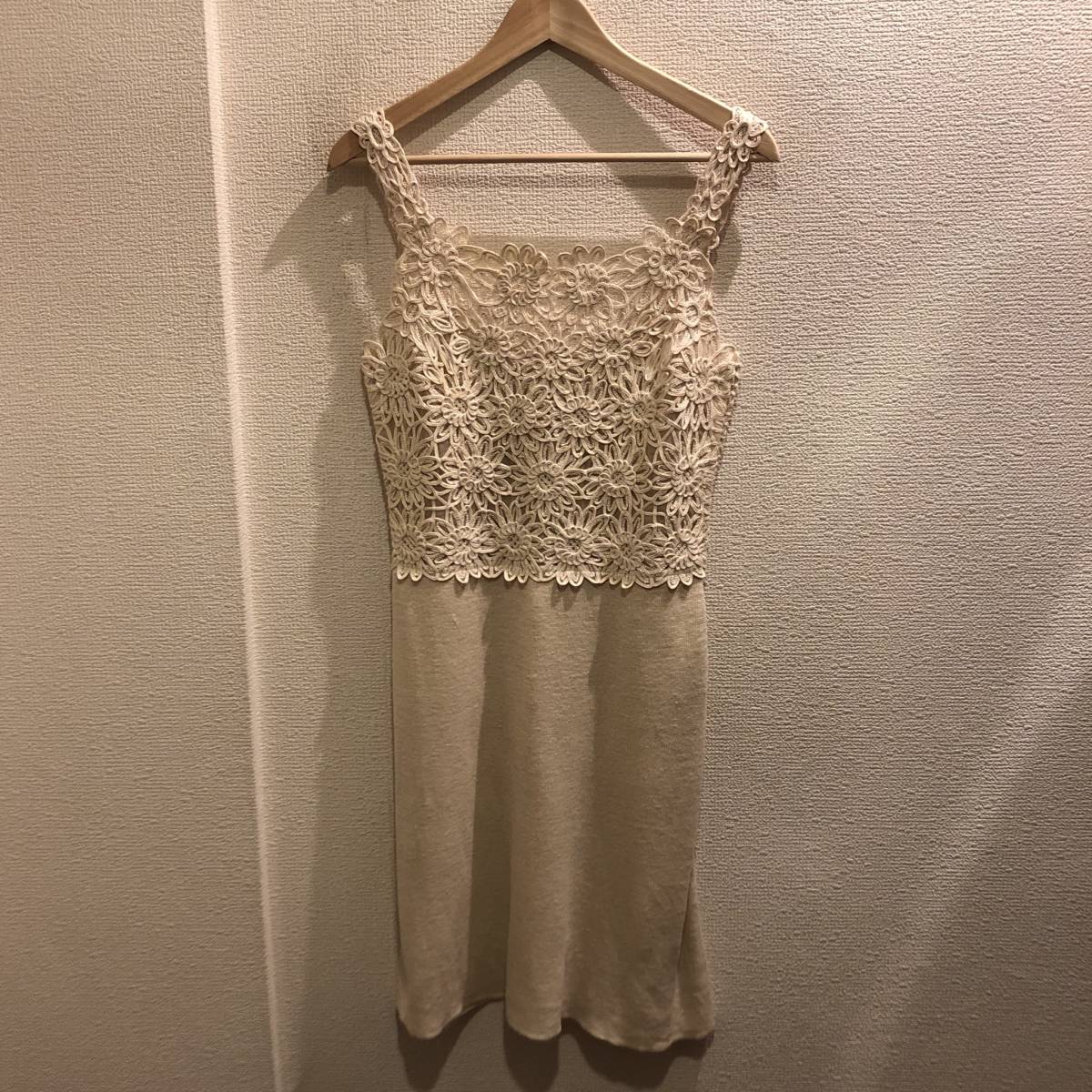 【期間限定特価】 フォクシー/FOXEY リネンノースリーブデザインワンピース40 ワンピース 【期間限定特価】 フォクシー/FOXEY リネンノースリーブデザインワンピース40 ワンピース