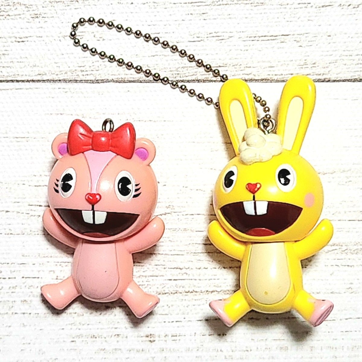 ハッピーツリーフレンズ マスコット2 ストラップ 廃盤品】 ハッピーツリーフレンズ 内臓が飛び出るストラップ 2体