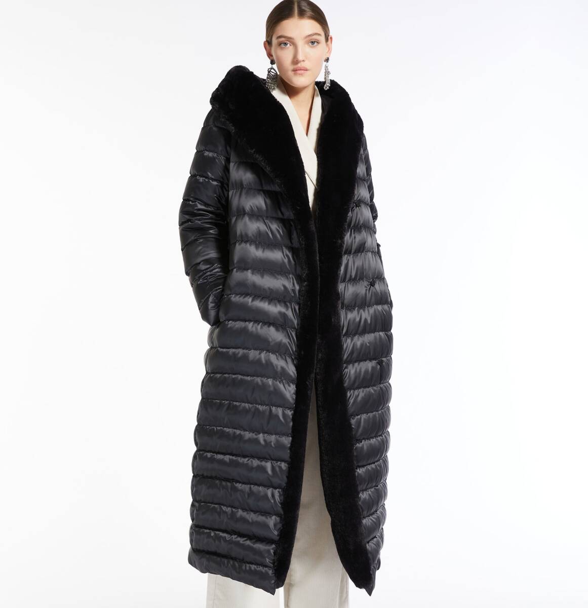 S Maxmara マックスマーラ ラパンファー ロングダウンコート S Maxmara マックスマーラ ラパンファー ロングダウンコート