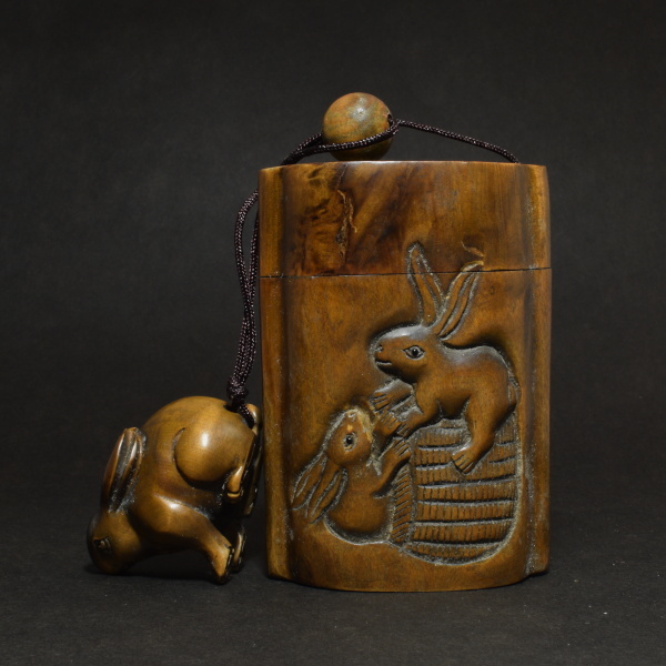 品質のいい 印籠 柘植 ウサギ 黄楊繊細彫刻 木製 - 彫刻/オブジェクト 