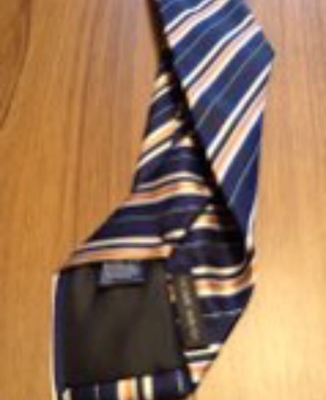 ネクタイ 未使用品 紺　ストライプ