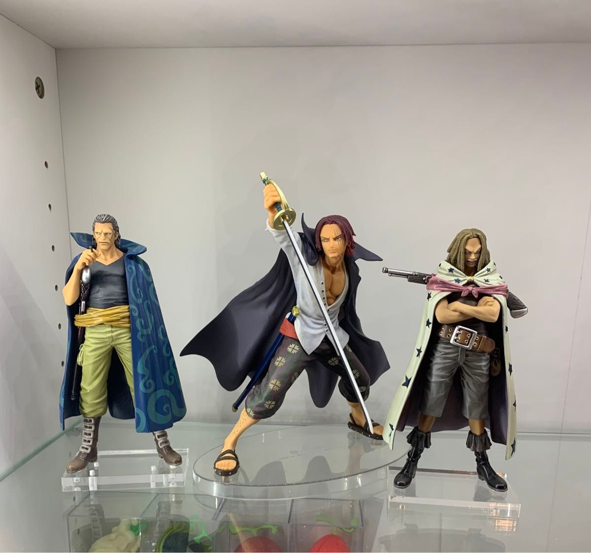 ワンピース フィギュア シャンクス ベックマン ヤソップ 一番 ワンピース フィギュア シャンクス ベックマン ヤソップ 一番