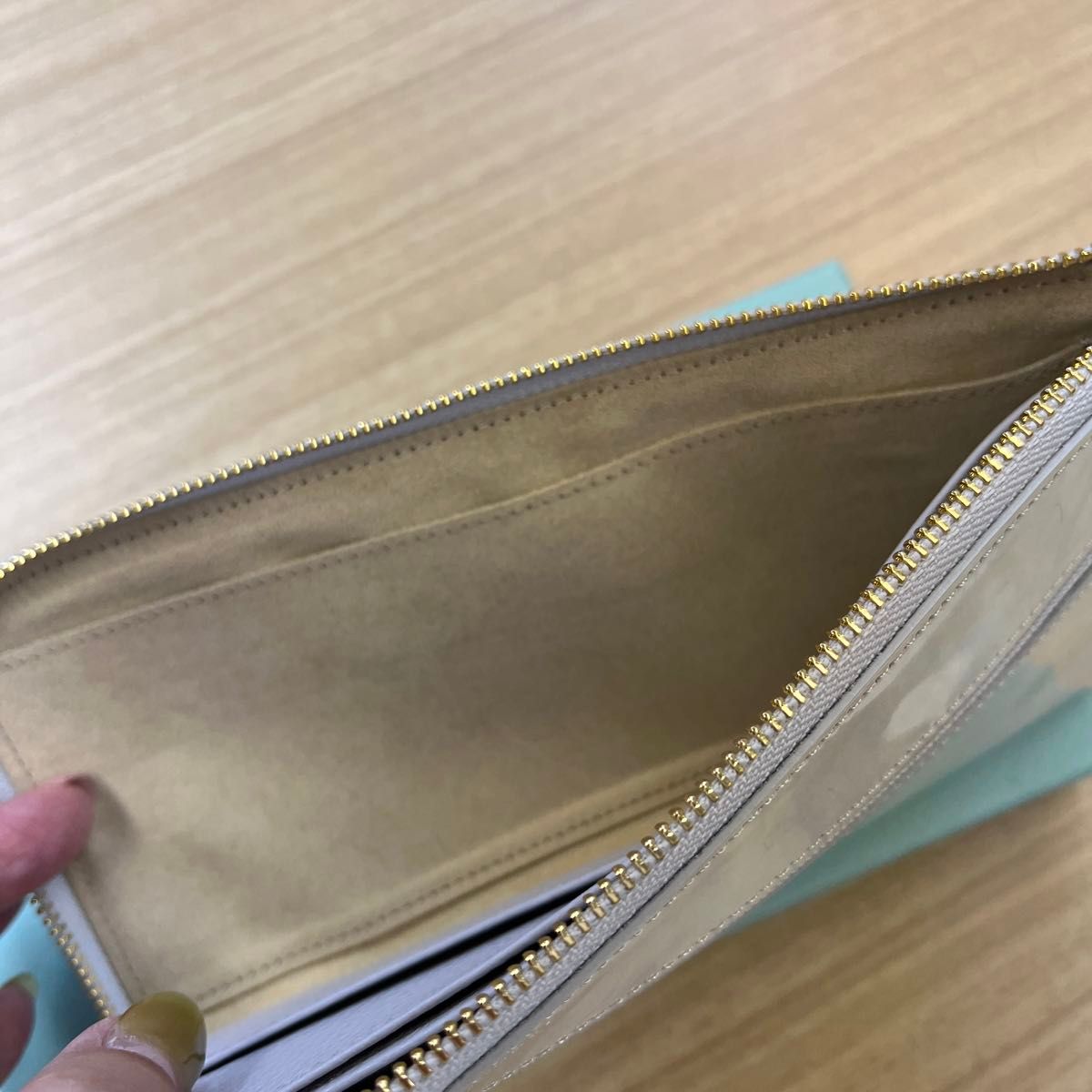 新品未使用品】Her Schedule ハースケジュール エナメル長財布 新品未使用品】Her Schedule ハースケジュール エナメル長財布