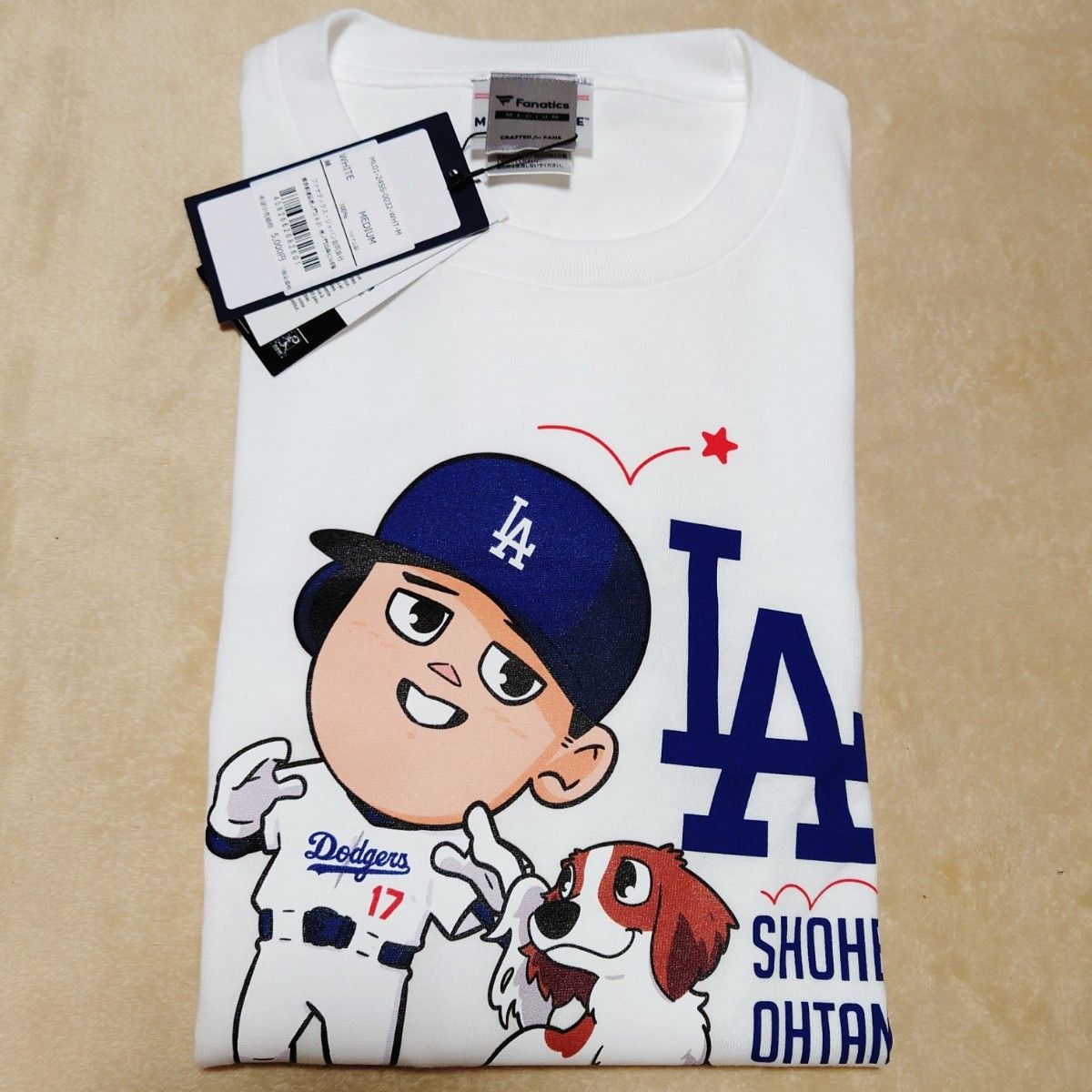 新品 大谷翔平選手×デコピン ヘッド・バンプ Tシャツ М 新品 大谷翔平選手×デコピン ヘッド・バンプ Tシャツ М