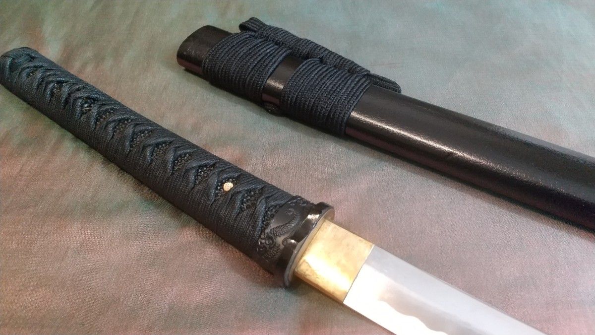 羽装飾】【鶴姫一文字風】模造刀 喰出し鍔 模擬刀 katana sword 羽装飾】【鶴姫一文字風】模造刀 喰出し鍔 模擬刀 katana sword