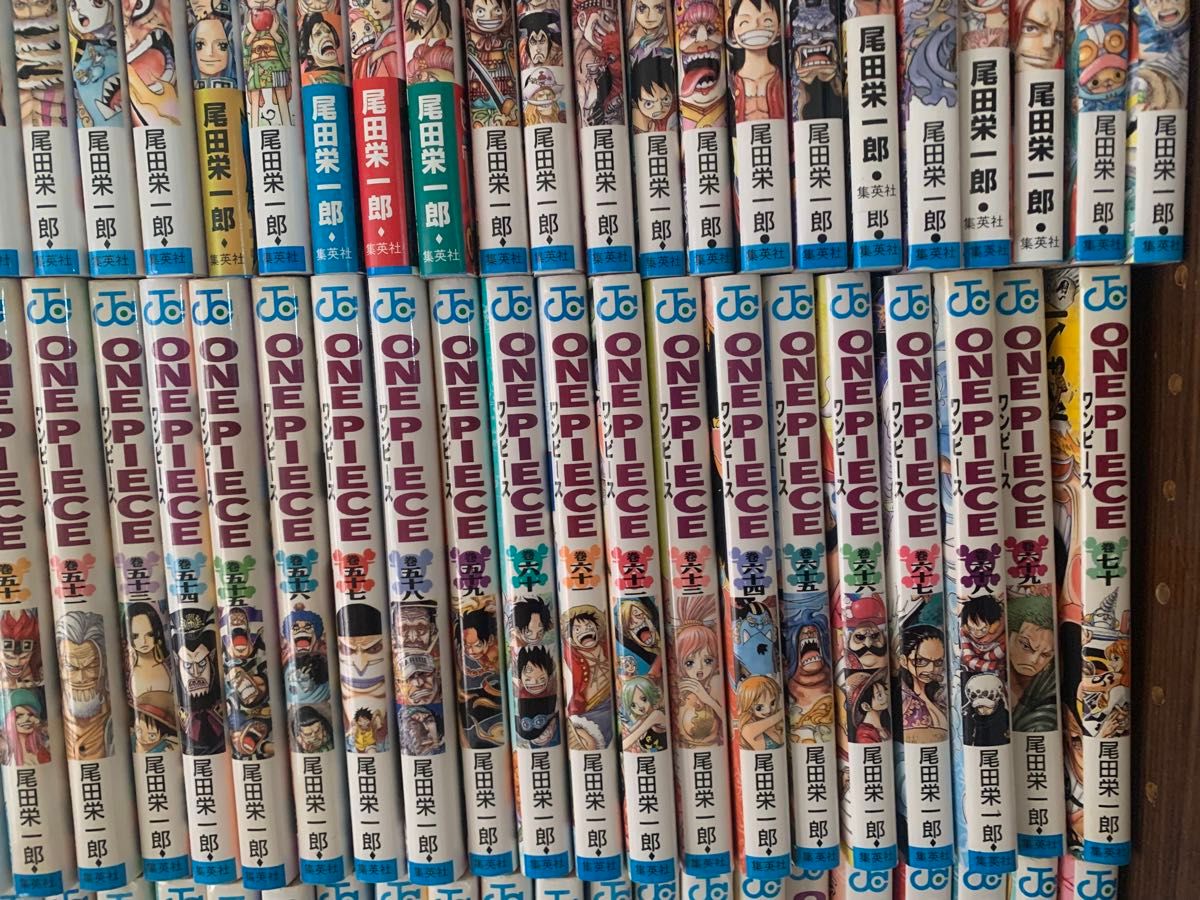 豪華114冊 ONE PIECE ワンピース 全巻セット 1〜110巻 +関連本4 豪華114冊 ONE PIECE ワンピース 全巻セット 1〜110巻 +関連本4