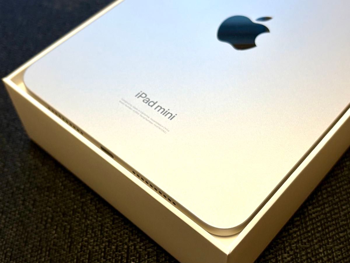 新品同様 iPad mini 7 (A17 Pro) Wi-Fi 128GB スターライト 丁寧 新品同様 iPad mini 7 (A17 Pro) Wi-Fi 128GB スターライト 丁寧