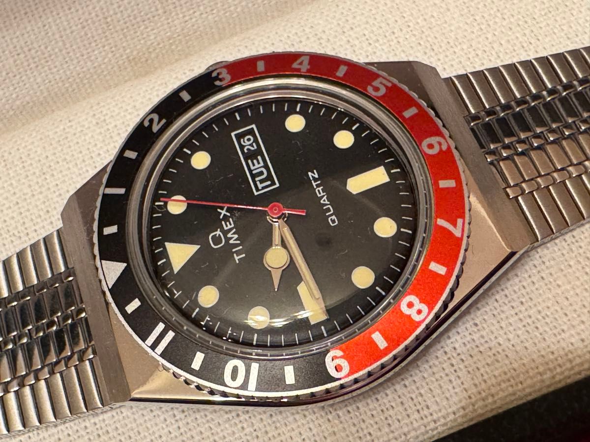 タイメックス TIMEX 新品 未使用 赤黒 ベゼル ブラック x レッド タイメックス TIMEX 新品 未使用 赤黒 ベゼル ブラック x レッド