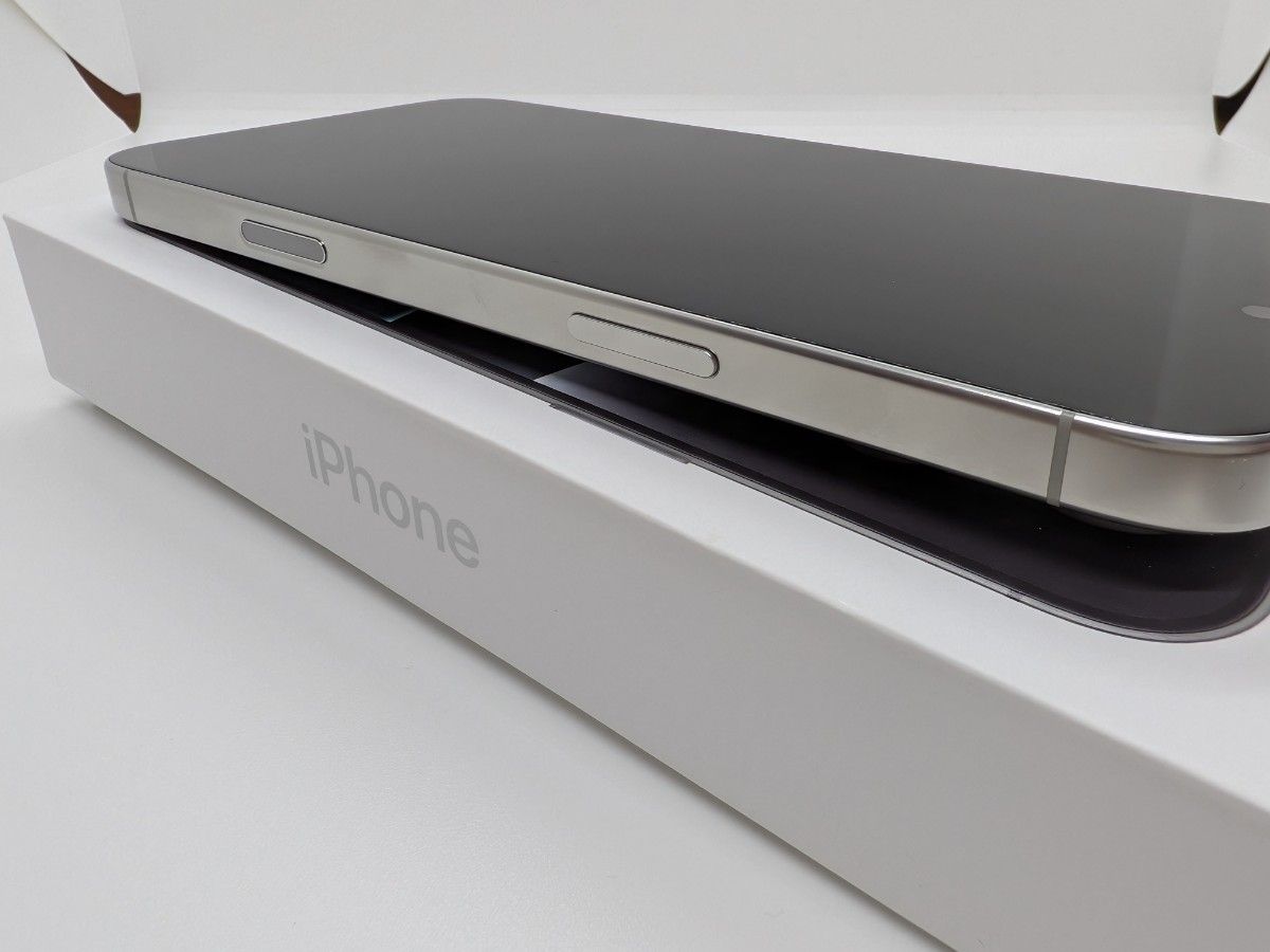 iPhone 16 Pro Max カナダ版 256GB ホワイトチタニウム|Yahoo iPhone 16 Pro Max カナダ版 256GB ホワイトチタニウム|Yahoo