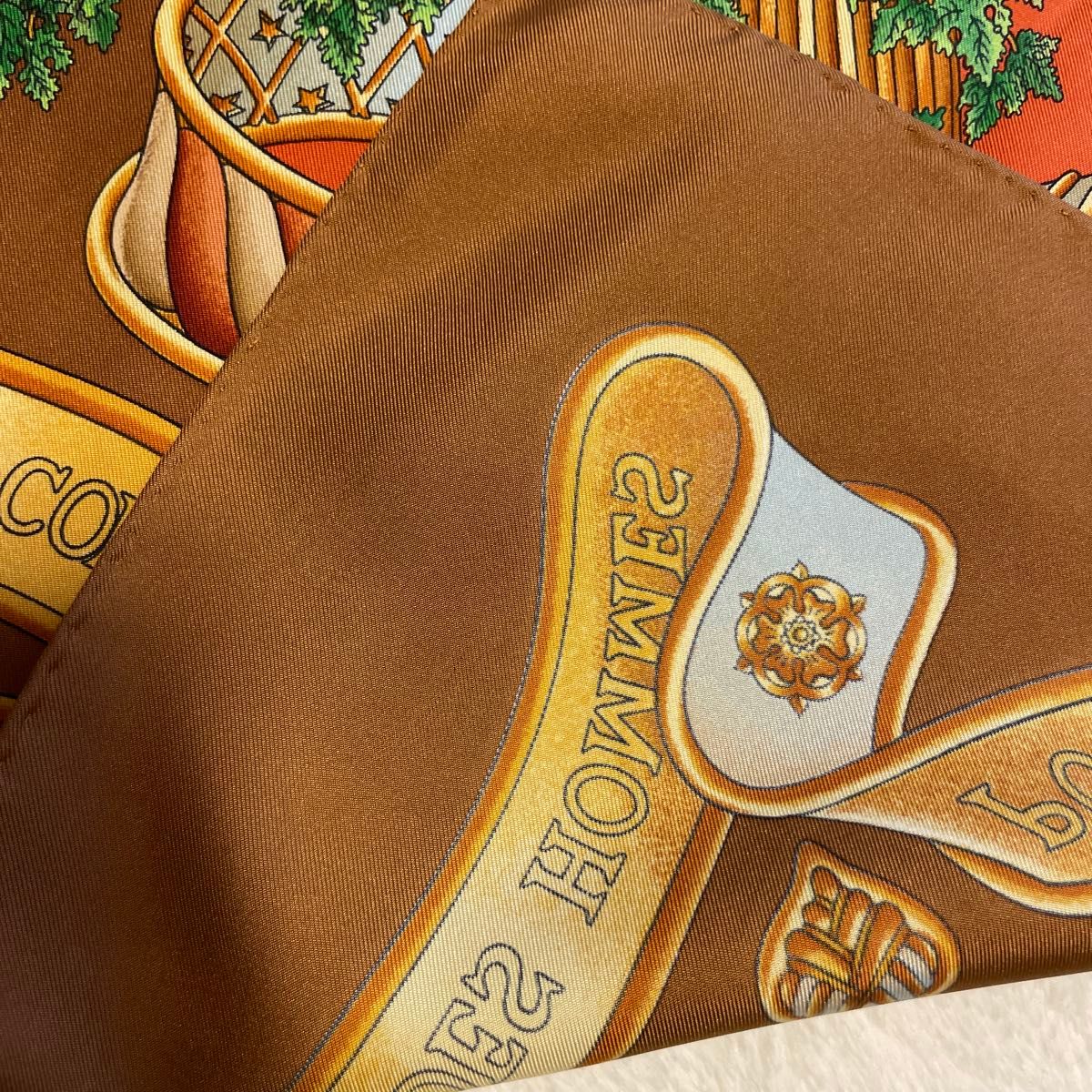 最終値下げ 【HERMES】スカーフ カレ90 CANNES&POMMEAUX - 小物 最終値下げ 【HERMES】スカーフ カレ90 CANNES&POMMEAUX - 小物
