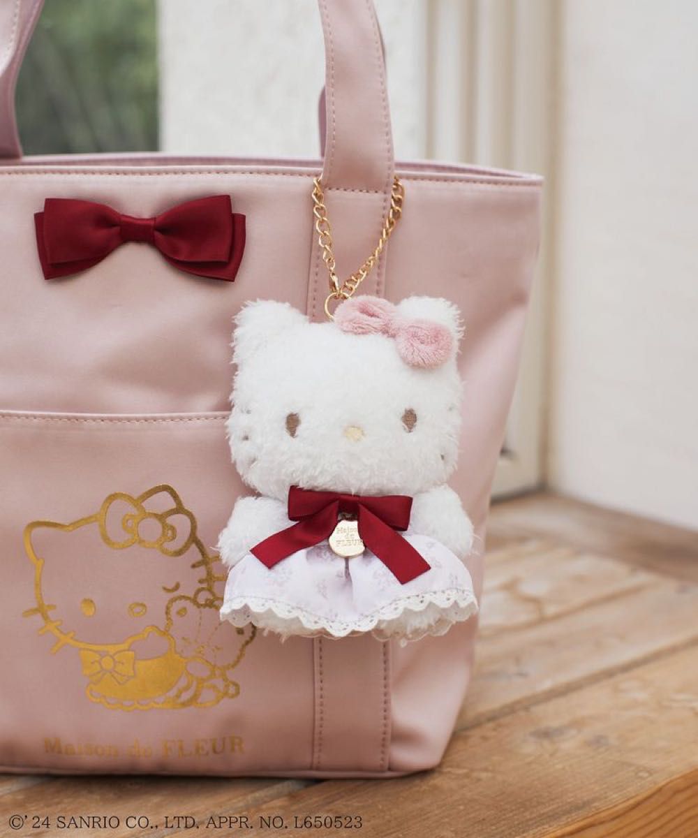 Maison de FLEUR キティ タイニーチャム バッグチャーム セット Maison de FLEUR キティ タイニーチャム バッグチャーム セット
