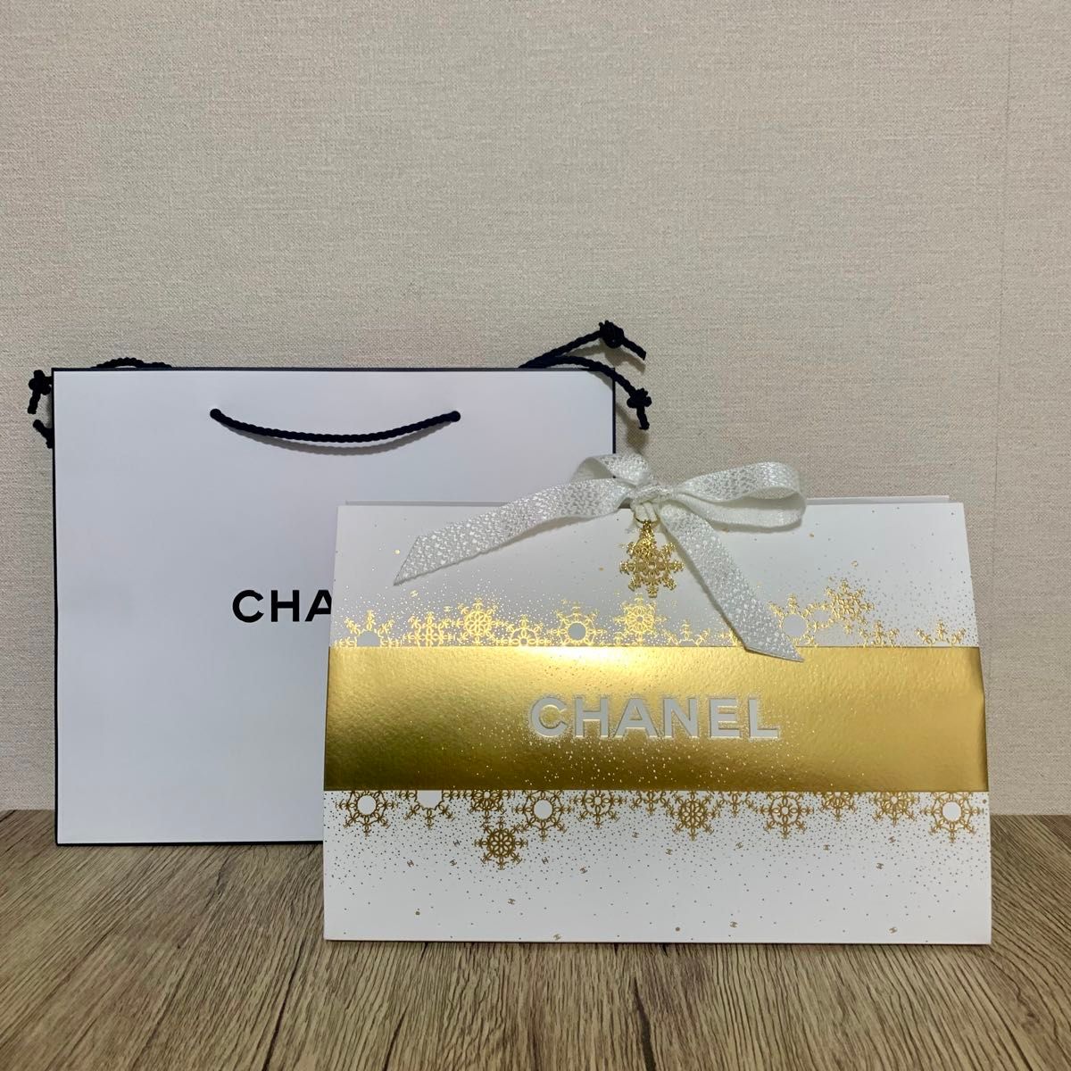 新品未使用】CHANELシャネル ルージュ ココ グロス トリオ 新品未使用】CHANELシャネル ルージュ ココ グロス トリオ