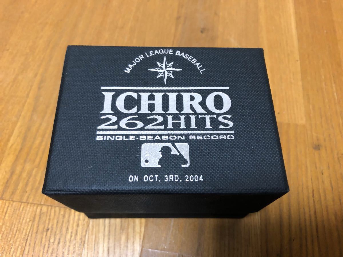 新品未使用 シチズン イチロー 262安打 記念ウォッチ 腕時計 新品未使用 シチズン イチロー 262安打 記念ウォッチ 腕時計