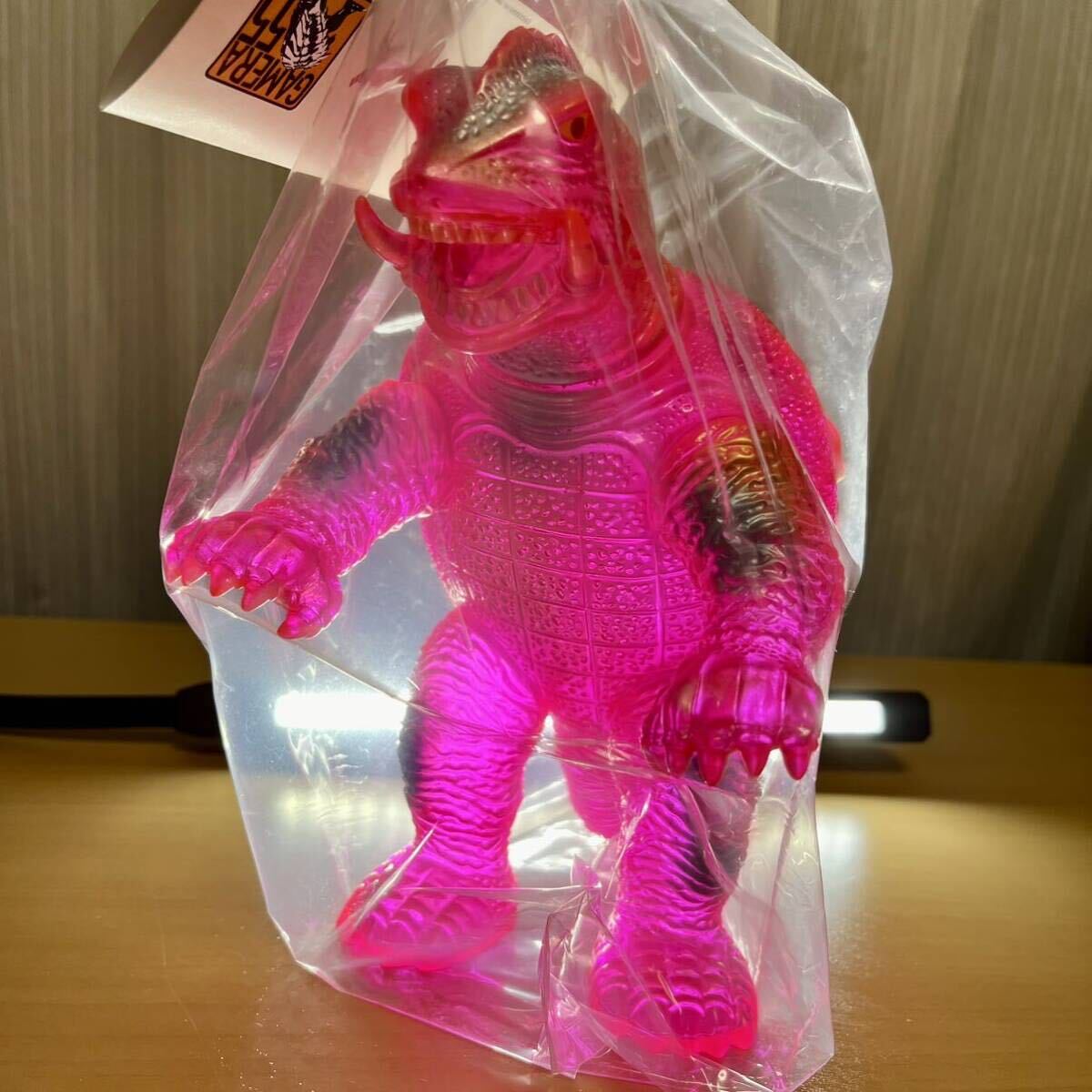 赤× 黄色目 昭和 ガメラ 350 Pink Neon クリア ピンク × ライト 赤× 黄色目 昭和 ガメラ 350 Pink Neon クリア ピンク × ライト