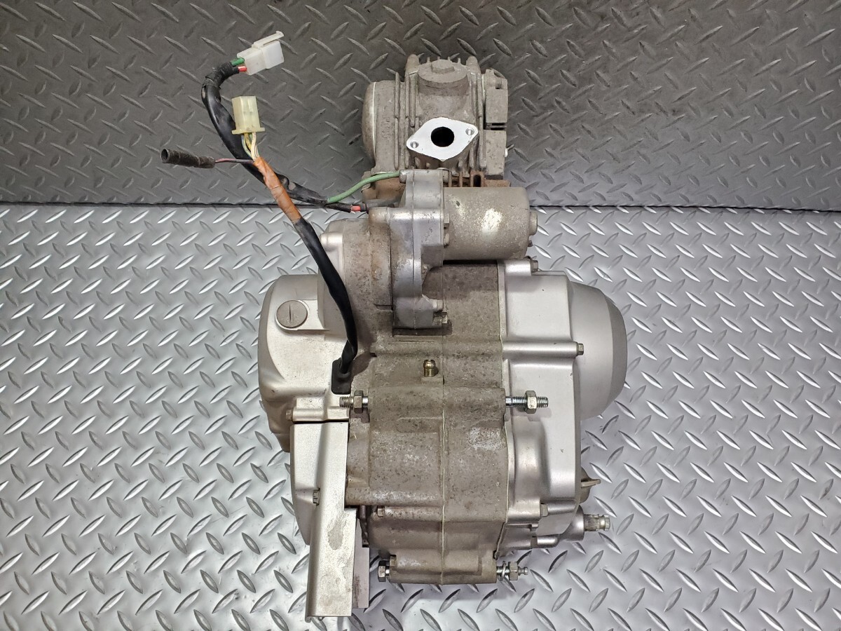 カブ90 カスタム HA02 エンジン 12V カブ90 カスタム HA02 エンジン 12V