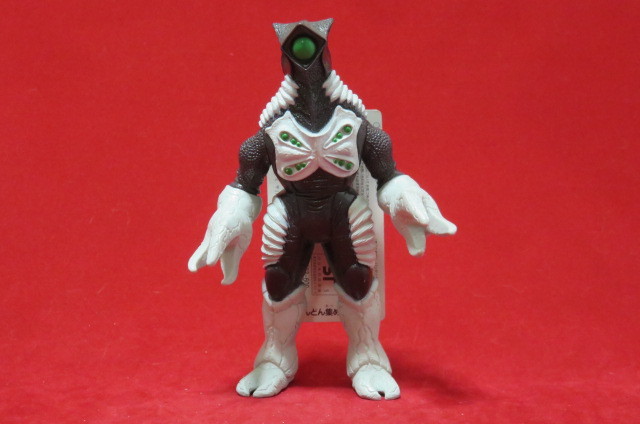 ヤフオク タグ付き ザム星人 ウルトラマンネオス 怪獣 白 ヤフオク タグ付き ザム星人 ウルトラマンネオス 怪獣 白