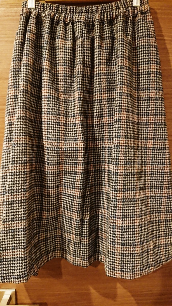 オリーブ・デ・オリーブ 試着のみ 可愛いデザインのチェックロングスカート