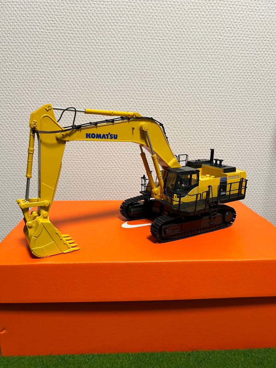 KYOSHO 京商 1/50 油圧ショベル KOMATSU コマツ PC1250-8 バンド KYOSHO 京商 1/50 油圧ショベル KOMATSU コマツ PC1250-8 バンド