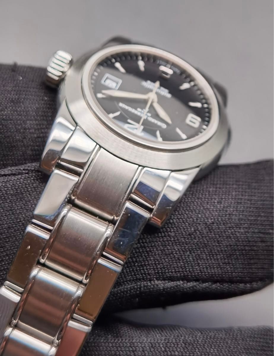 保証書あり ジラールペルゴ GIRARD- PERREGAUX フェラーリ 8039 保証書あり ジラールペルゴ GIRARD- PERREGAUX フェラーリ 8039