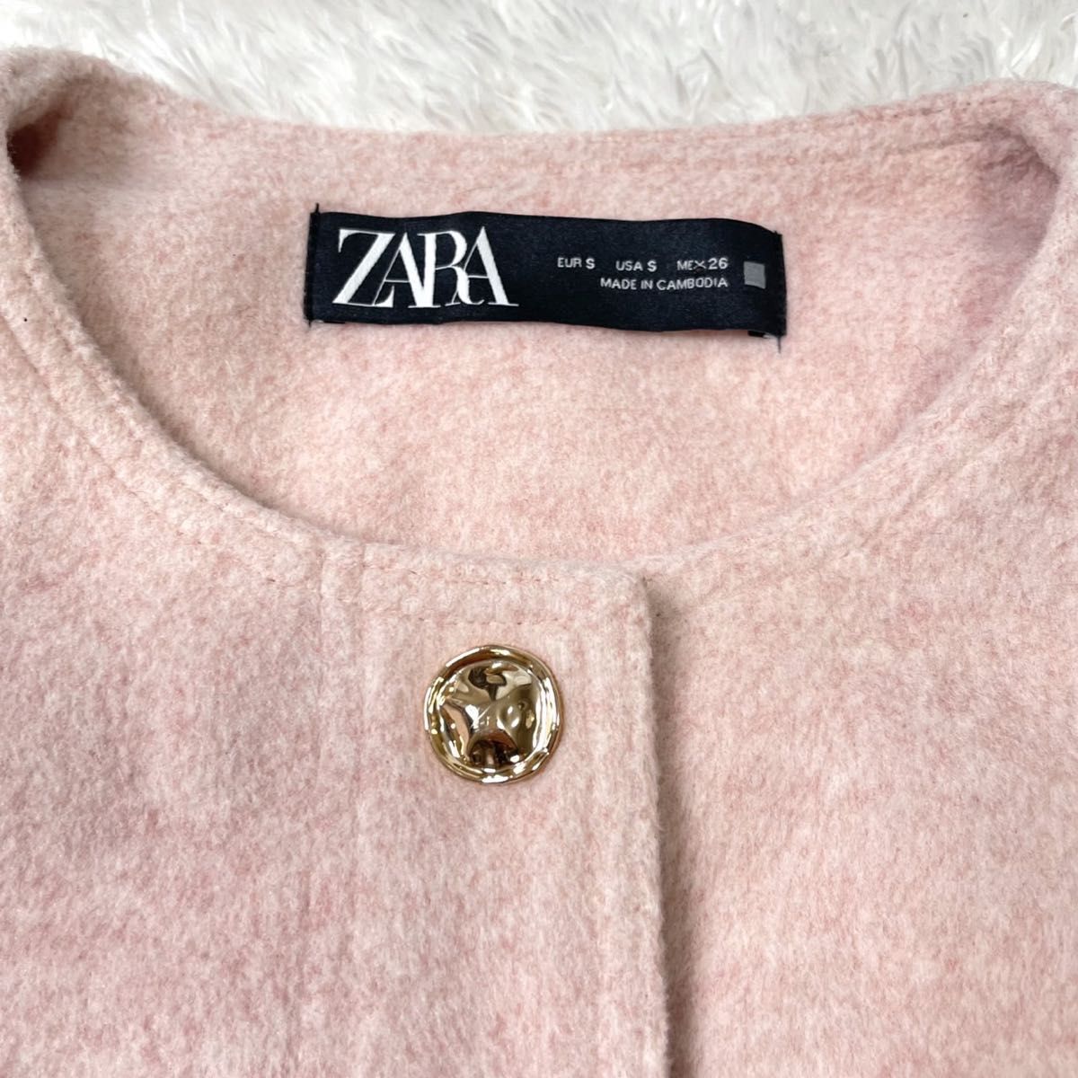 ZARA ゴールドボタン ショートジャケット クロップドジャケット ZARA ゴールドボタン ショートジャケット クロップドジャケット