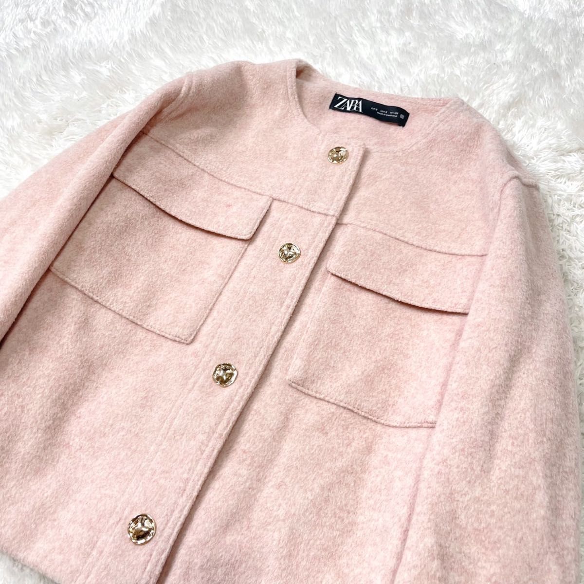 ZARA ゴールドボタン ショートジャケット クロップドジャケット ZARA ゴールドボタン ショートジャケット クロップドジャケット