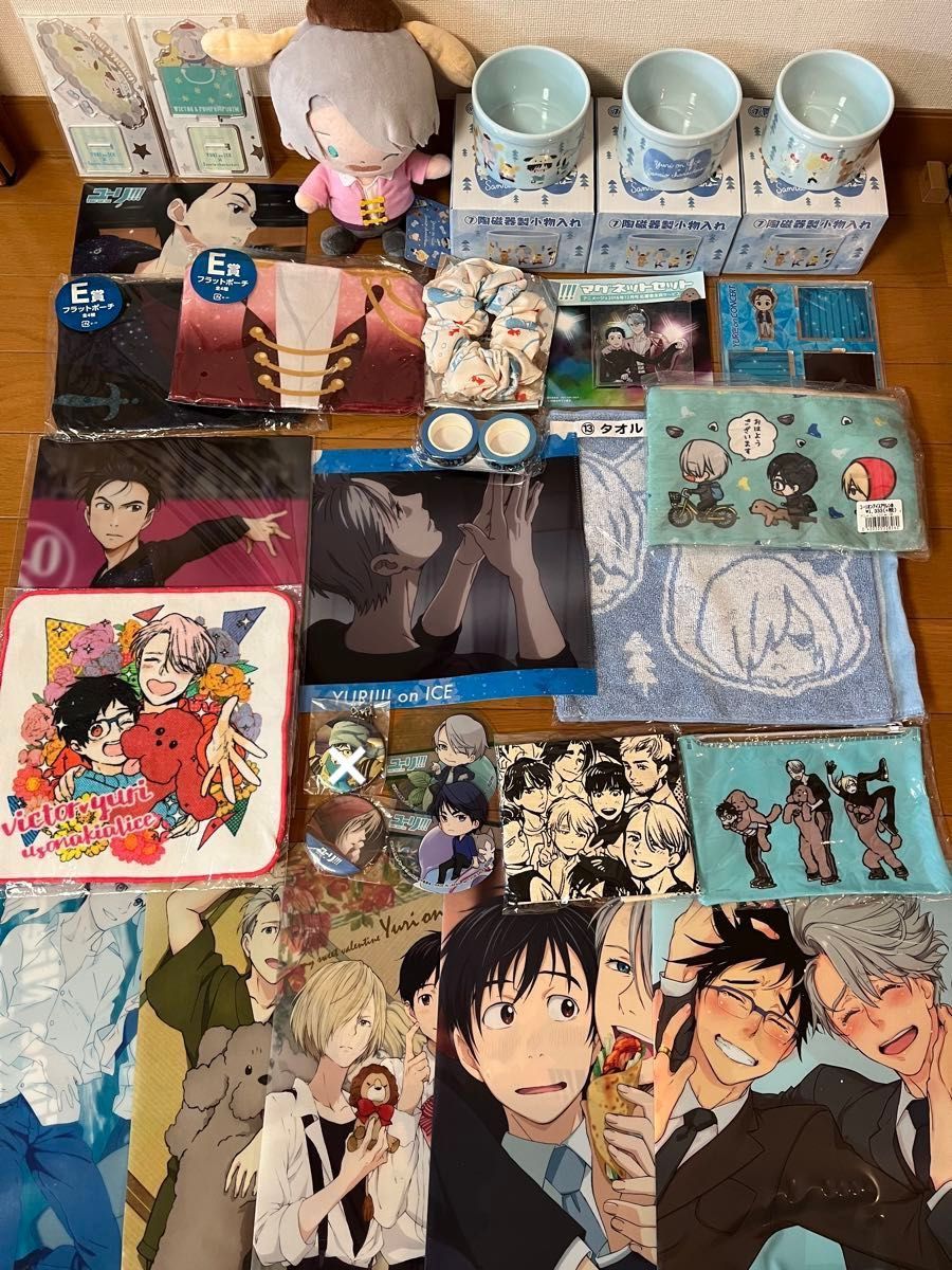 ユーリ on ICE ユーリオンアイス グッズまとめ売り おまけ付き ユーリ on ICE ユーリオンアイス グッズまとめ売り おまけ付き