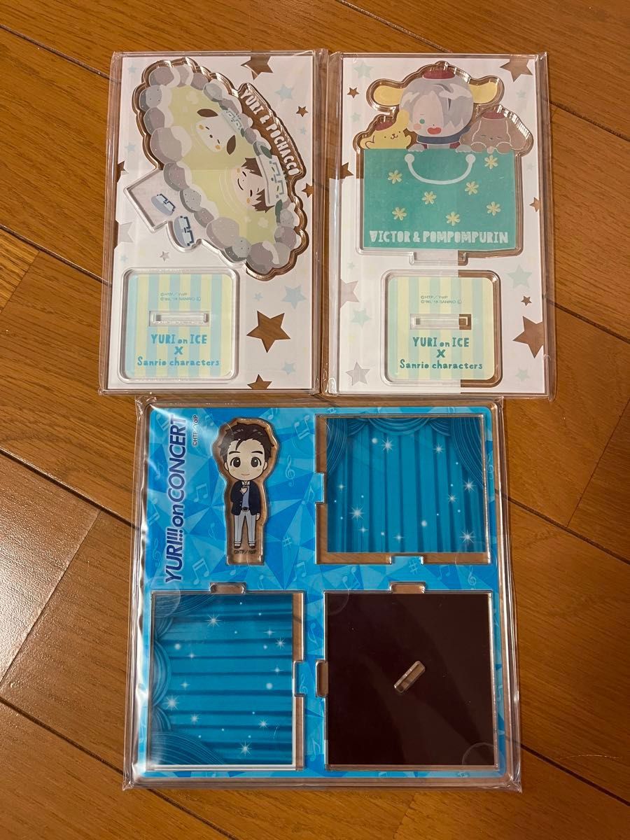 ユーリ on ICE ユーリオンアイス グッズまとめ売り おまけ付き ユーリ on ICE ユーリオンアイス グッズまとめ売り おまけ付き