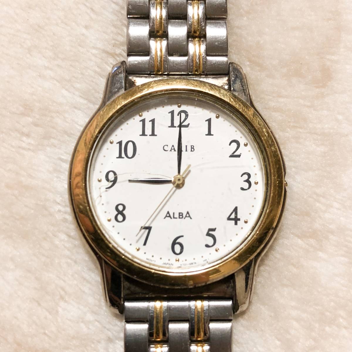 【時計●Seiko(セイコー) Alba Carib V721-6A80 白×金／動作未確認(1123)】_画像1