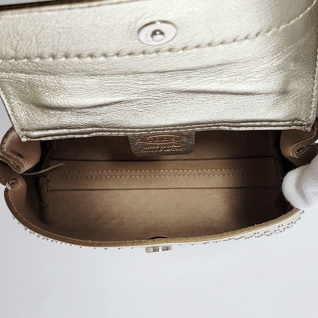 TOD'Sトッズ レザー2WAYウエーブバッグスタッズゴールドミニ TOD'Sトッズ レザー2WAYウエーブバッグスタッズゴールドミニ