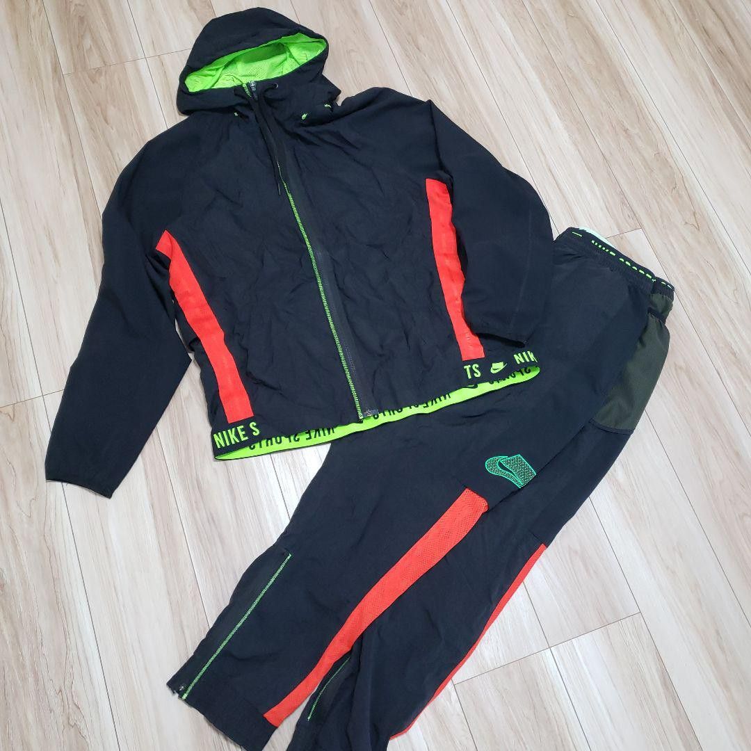NIKE/ナイキ ウーブンパーカー上下セットナイロンフレックス NIKE/ナイキ ウーブンパーカー上下セットナイロンフレックス