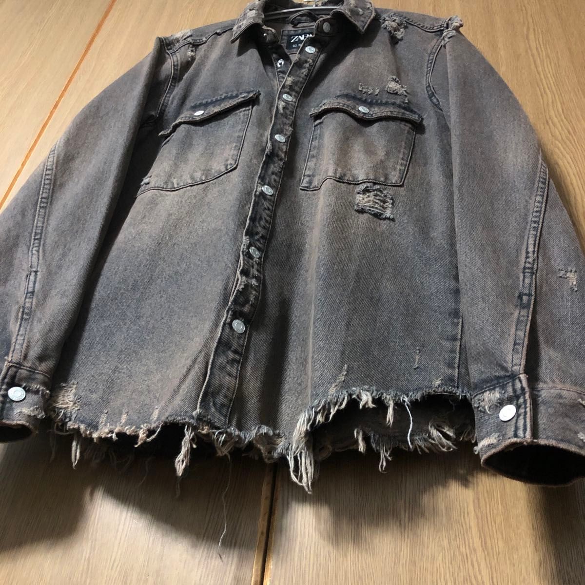 4/9 値下げ【ZARA 】オーバーダイ デニムシャツジャケット 4/9 値下げ【ZARA 】オーバーダイ デニムシャツジャケット