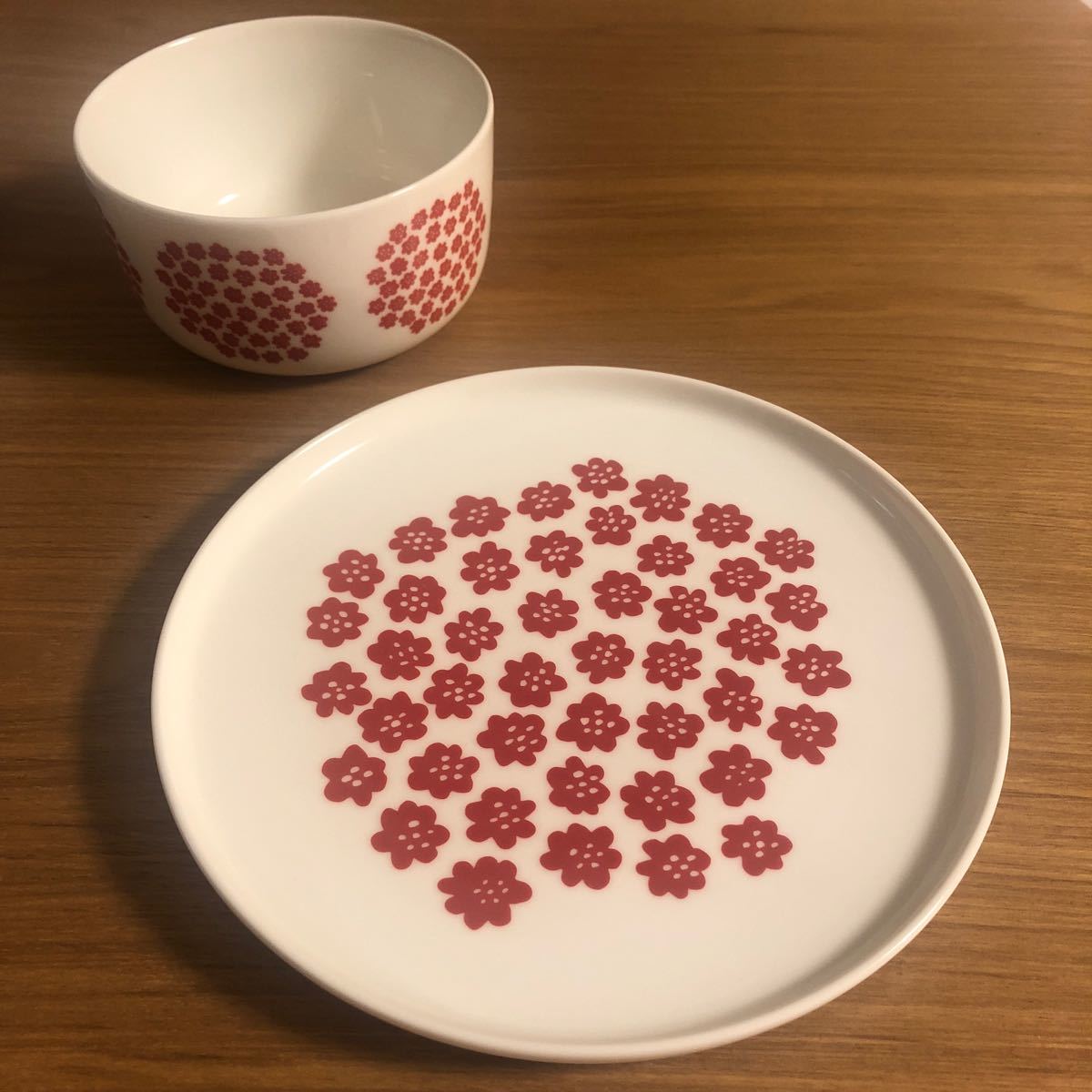 値下げしました☆ マリメッコ marimekko プケッティ プレート&ボウルのセット