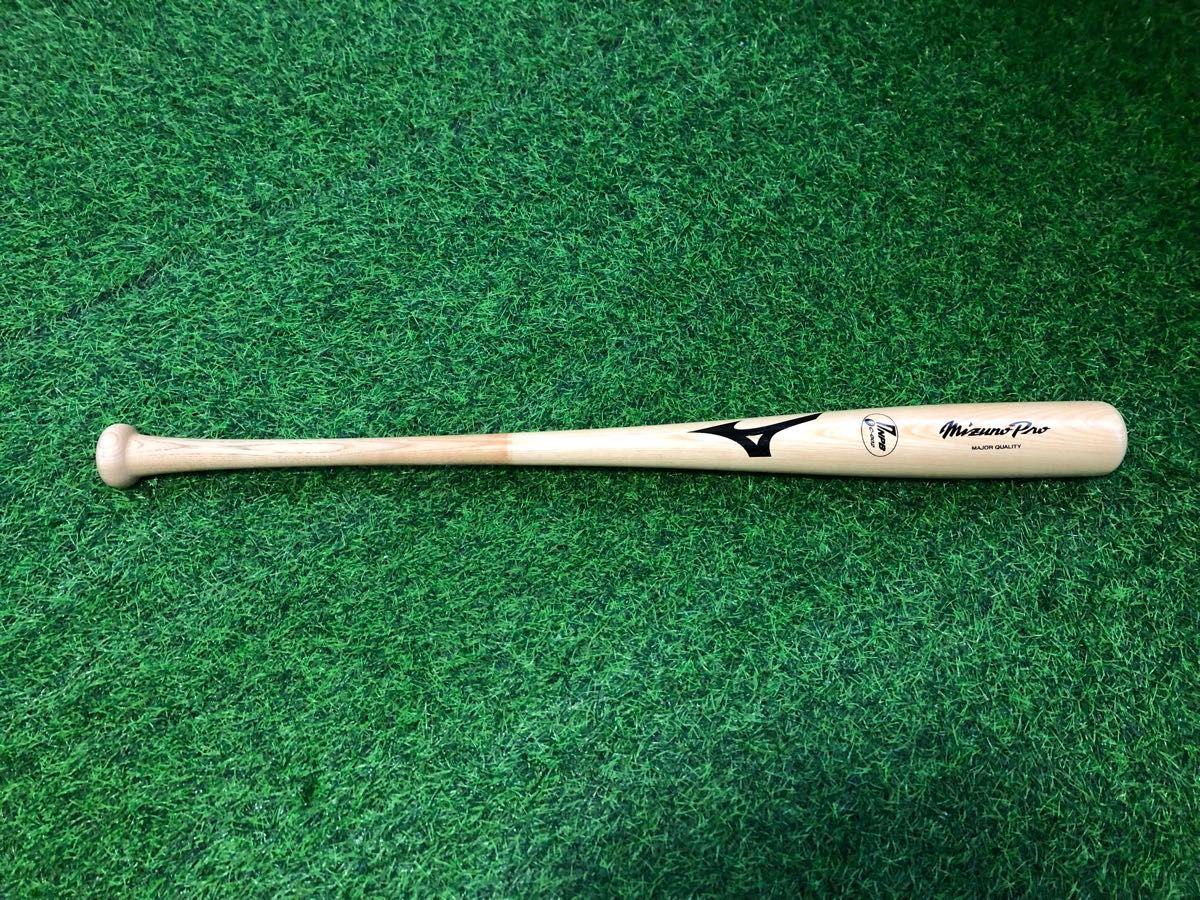 美品】ミズノプロ硬式木製バット NPBマーク 阪神タイガース 背 美品】ミズノプロ硬式木製バット NPBマーク 阪神タイガース 背