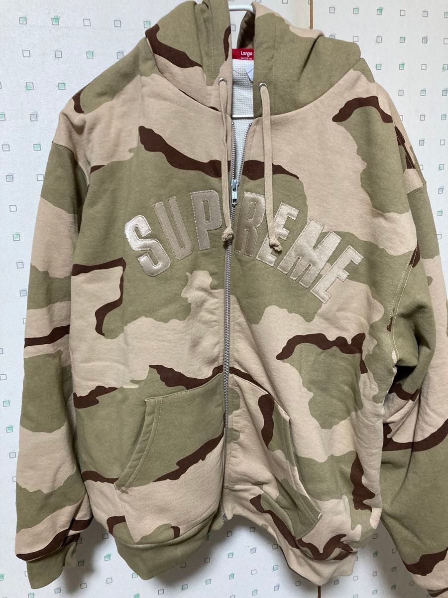 24aw SUPREME Arc Thermal Lined Zip Up Hooded Sweatshirt 新品 24aw SUPREME Arc Thermal Lined Zip Up Hooded Sweatshirt 新品