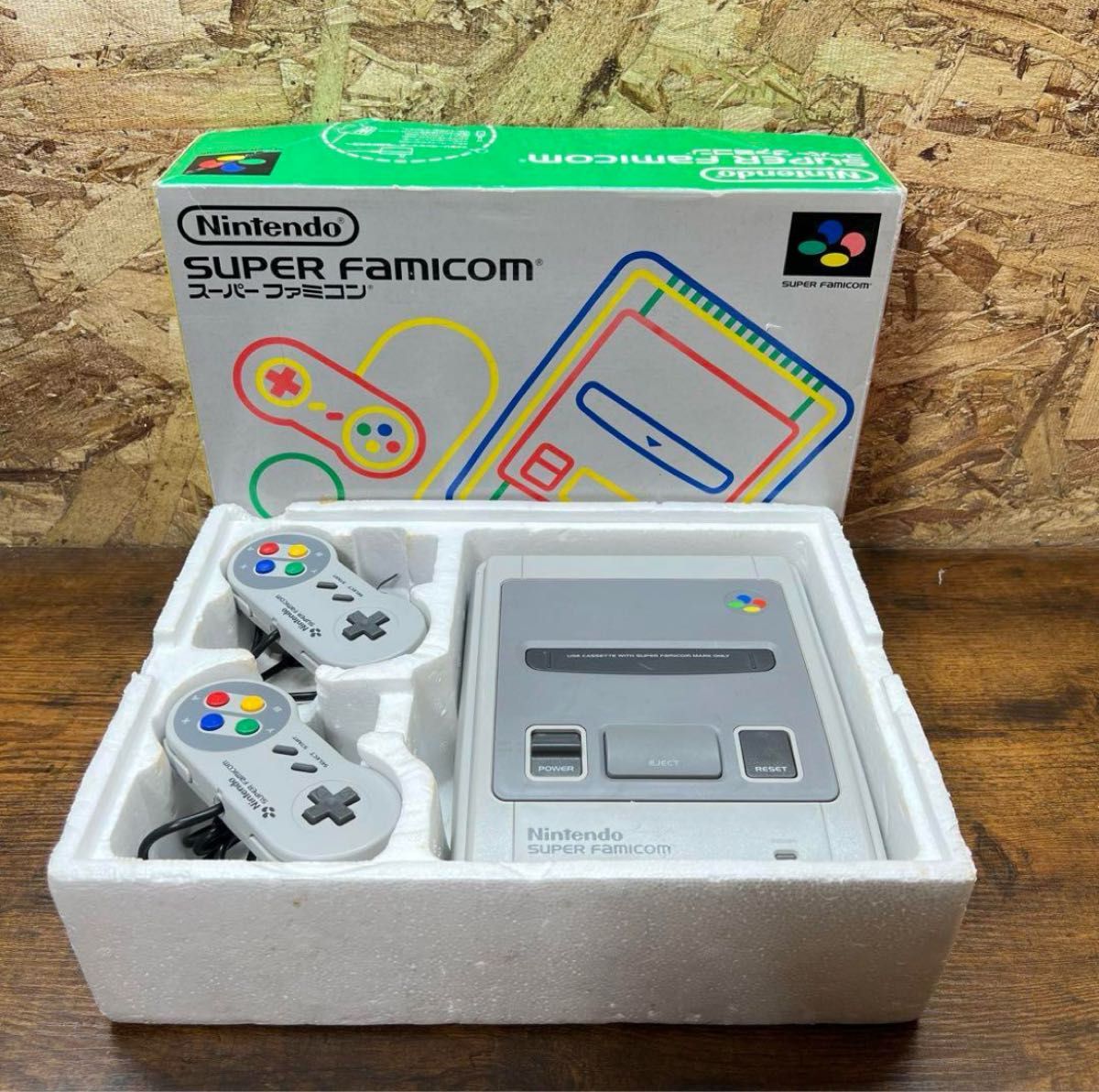 SFC】1chip-03 1チップ スーパーファミコン 本体 外箱付き SFC】1chip-03 1チップ スーパーファミコン 本体 外箱付き