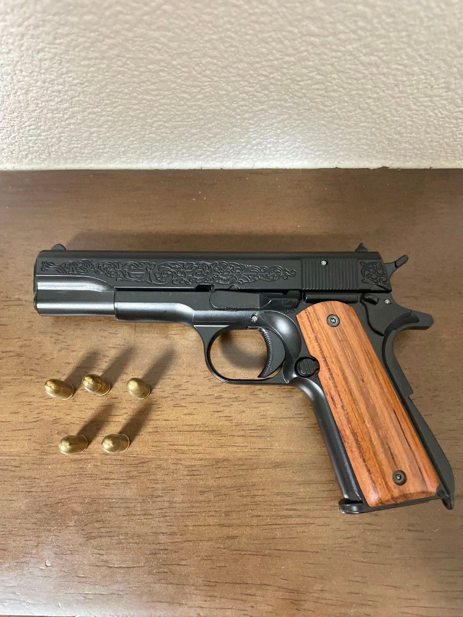 1/2ガバメントm1911ミニチュア 排莢式 金属製モデルガン 彫刻 1/2ガバメントm1911ミニチュア 排莢式 金属製モデルガン 彫刻