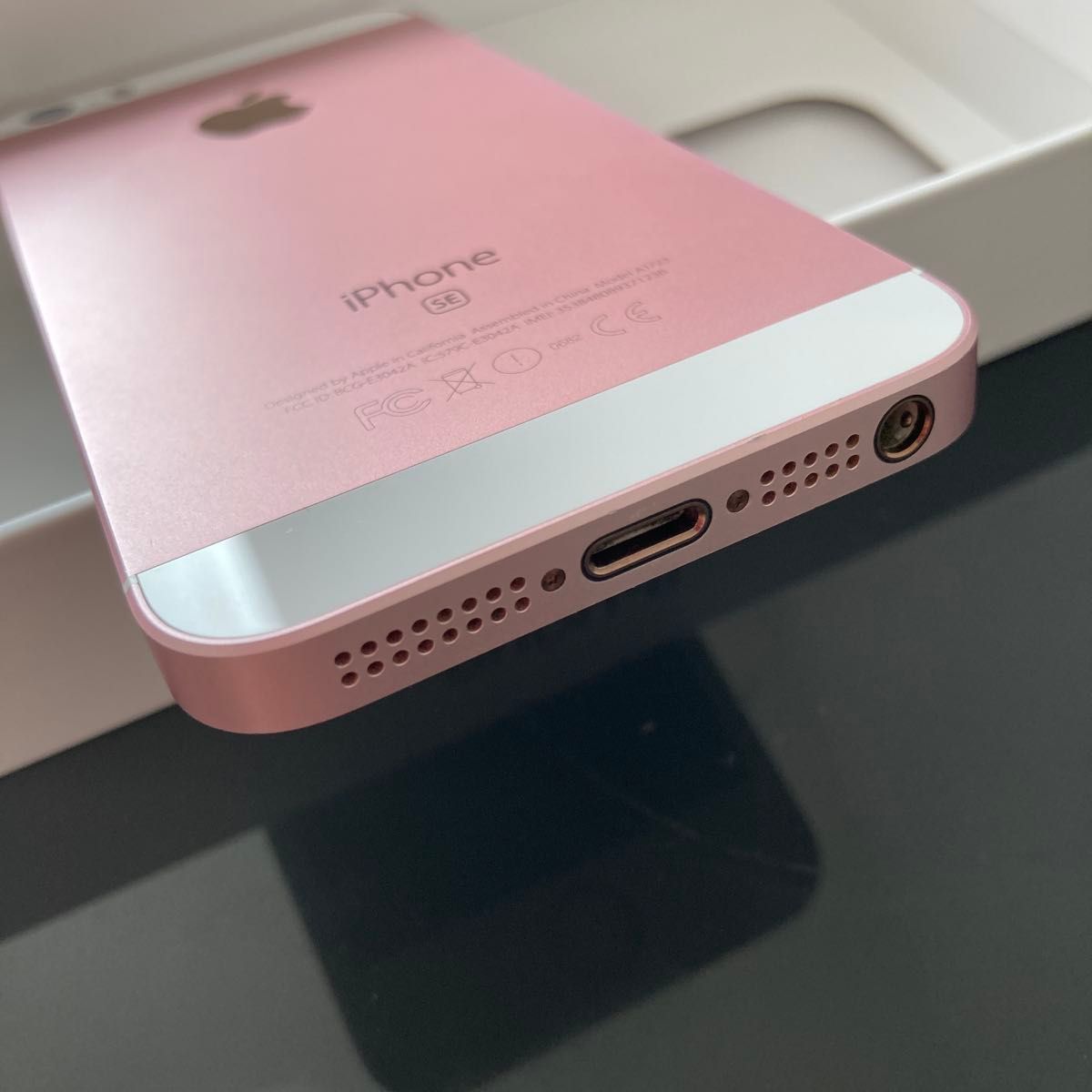 Apple iPhone SE Rose Gold 32GB 第一世代 SIMフリー バッテリー Apple iPhone SE Rose Gold 32GB 第一世代 SIMフリー バッテリー