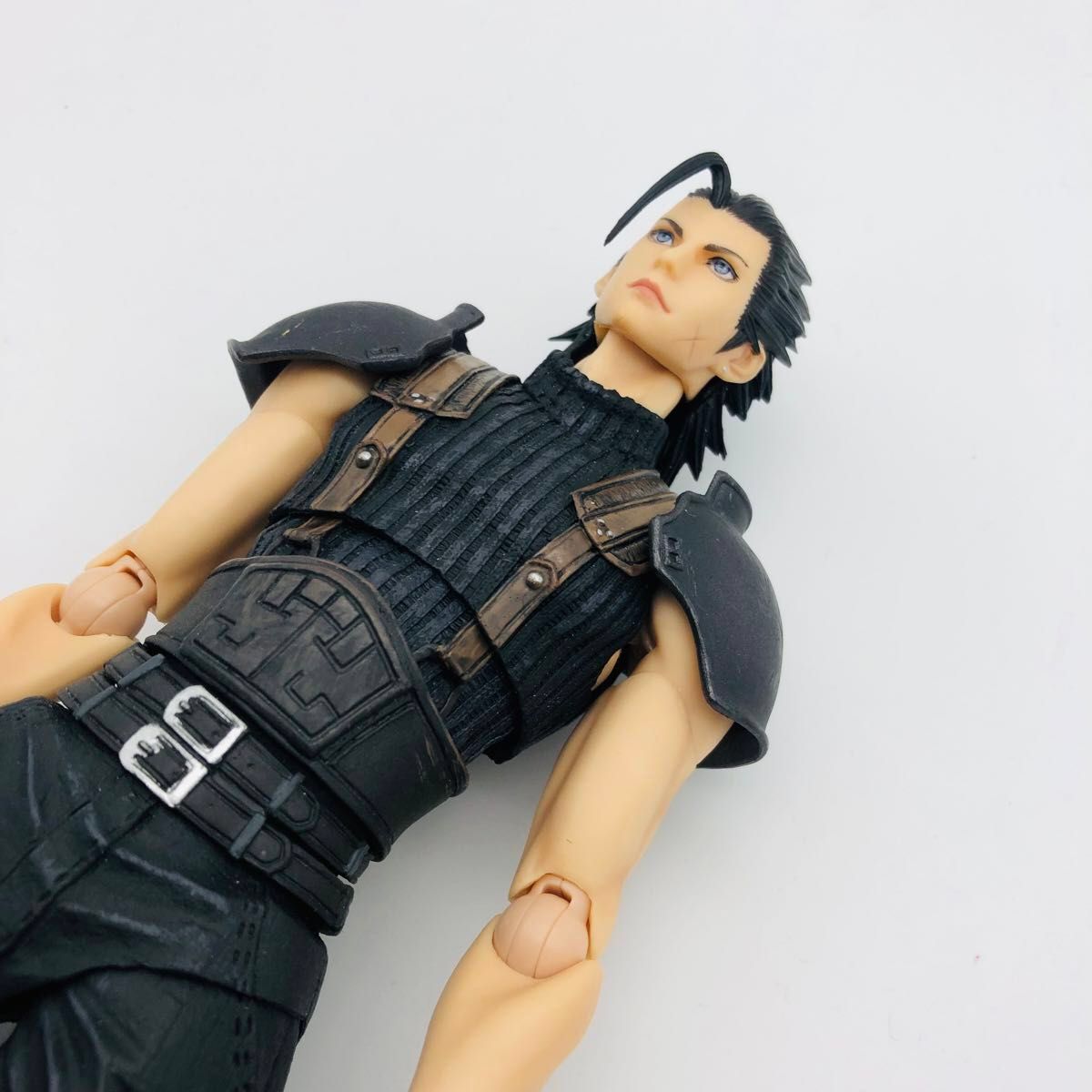プレイアーツ改 FF7クライシス コア ザックス フィギュア プレイアーツ改 FF7クライシス コア ザックス フィギュア